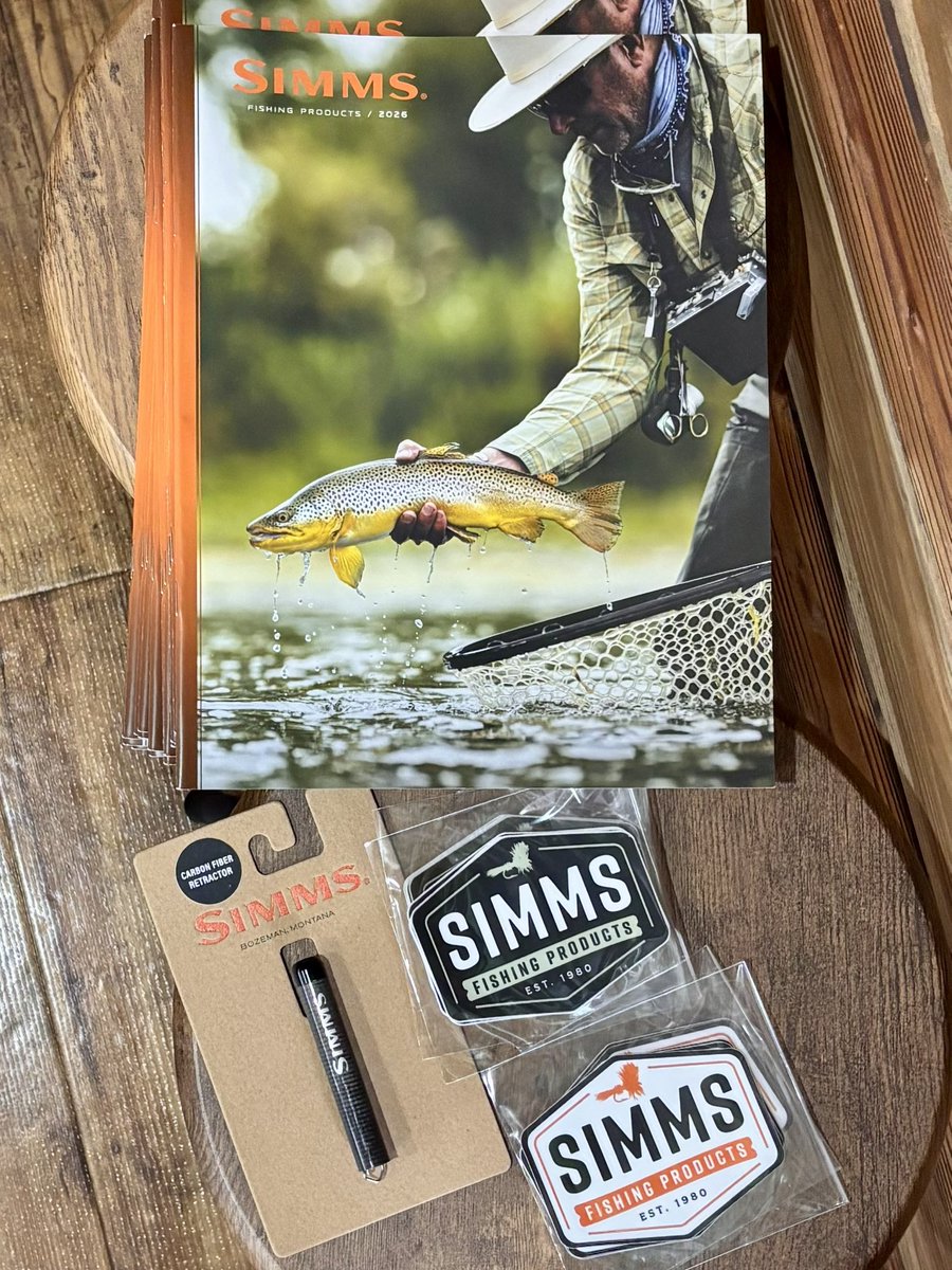lastresort1997's tweet photo. 【SIMMS】
・2026カタログ
・Fly Patch Sticker
・Carbon Fiber Retractor
☆入荷いたしました‼︎ https://t.co/xFCYQy5YuR