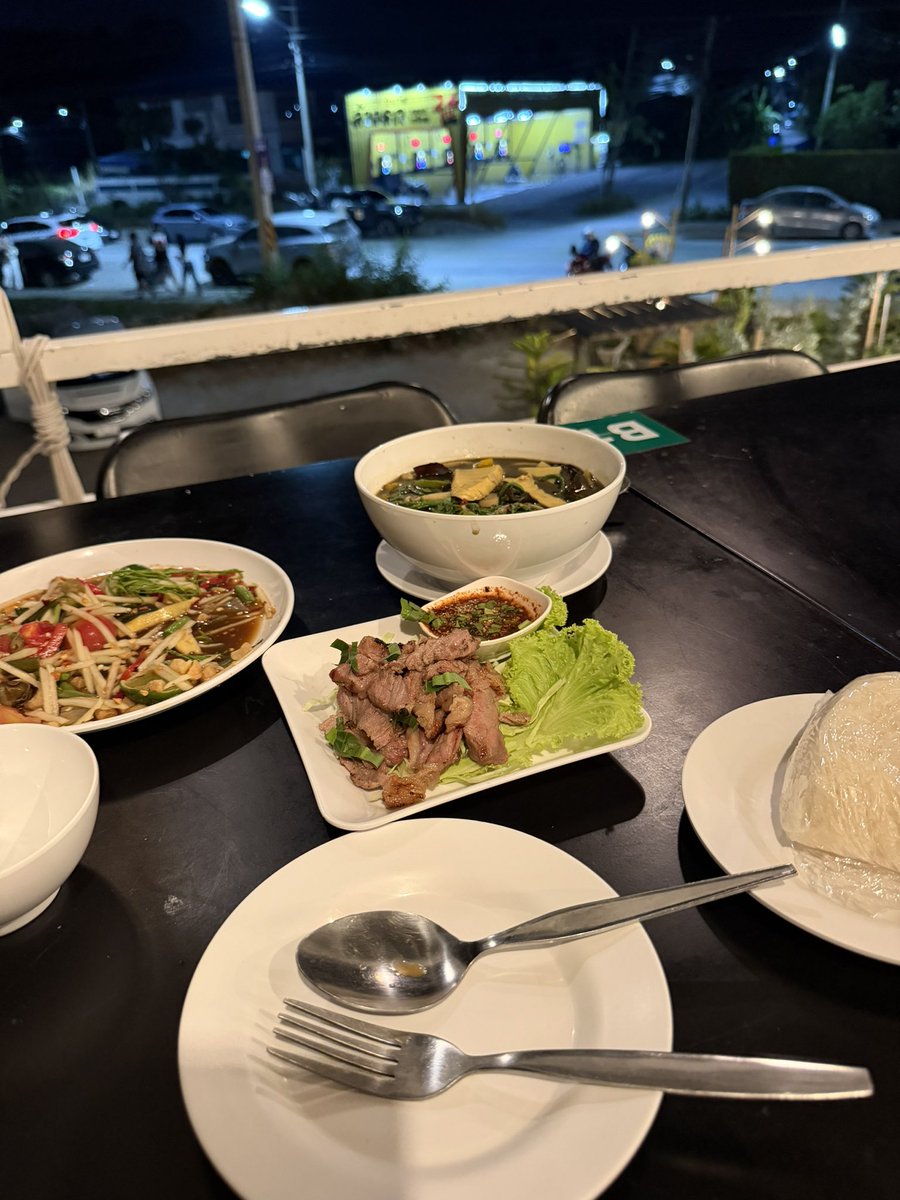 padrew5678's tweet photo. 🙏🙏🙏แปดริ้ว มีนบุรี หนองจอก หาเพื่อนครับ https://t.co/nXmRSIn6yw