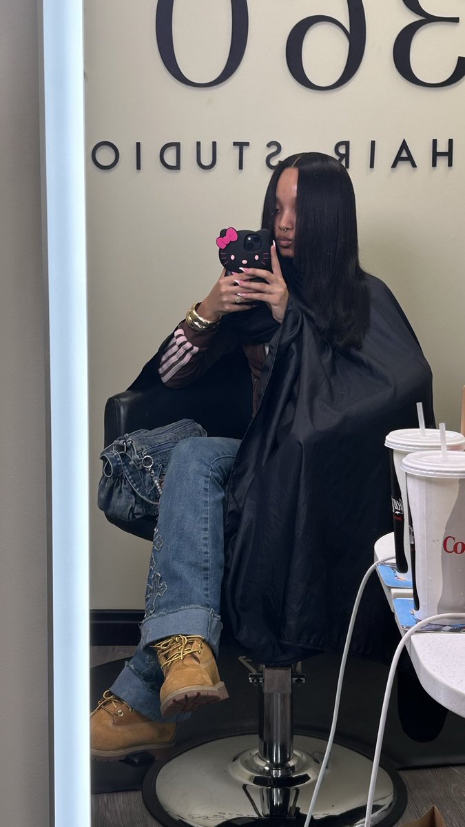 ray 🍓 tweet media