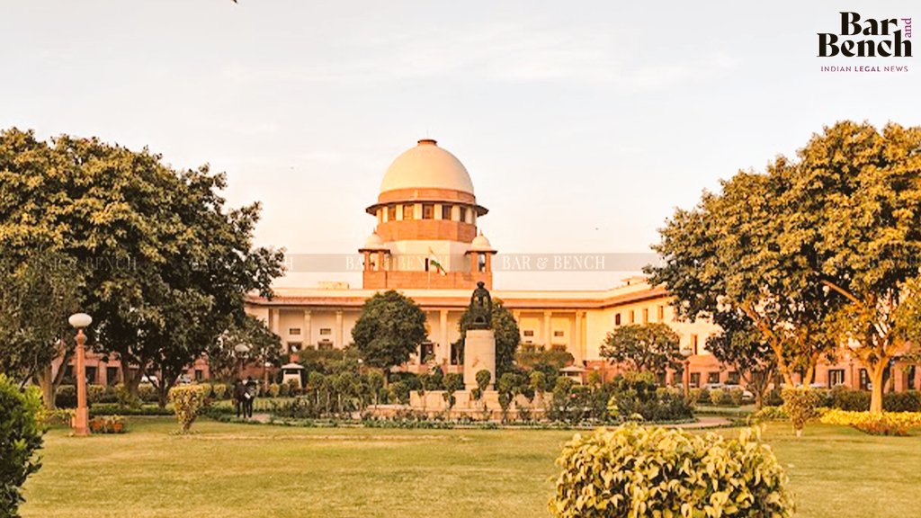 Supreme Court hears a writ plea concerning a cyber crime:

Adv: My article 19(1)(g) right is affected. 

CJI Kant: and then Article 14, and therefore Article 32?

Adv: Police station is in Maharashtra and I am in Indore. 

CJI: You have a bench of High court that is so close to