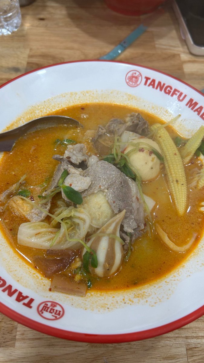 ทุกคนช่วยด้วยวันนี้มากินหม่าล่ามันมีไรก็ไม่รู้อยู่ตรงช้อน แอบกลัว
#JUNGT