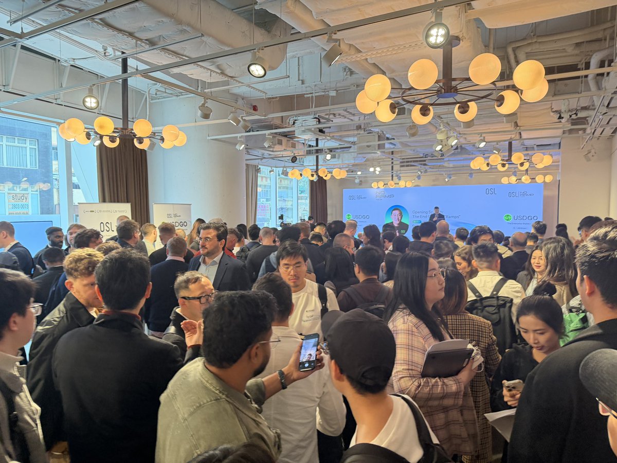 EudemoniaCC🐨 tweet media