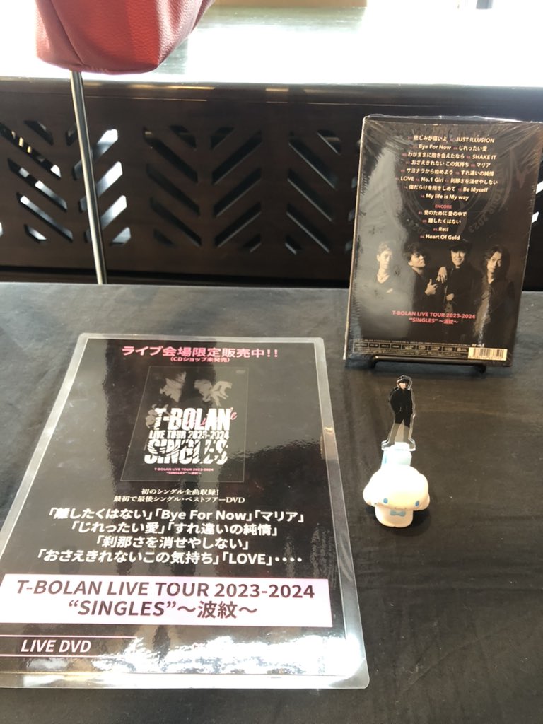 前回ツアーDVDは、グッズ売場にて販売しております！