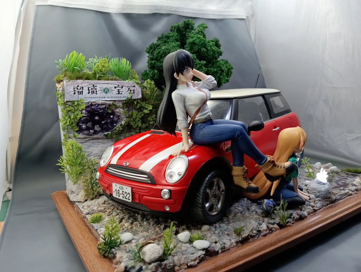 瑠璃の宝石B4サイズジオラマ完成しました✨タミヤ1/10ラジコンを凪さん