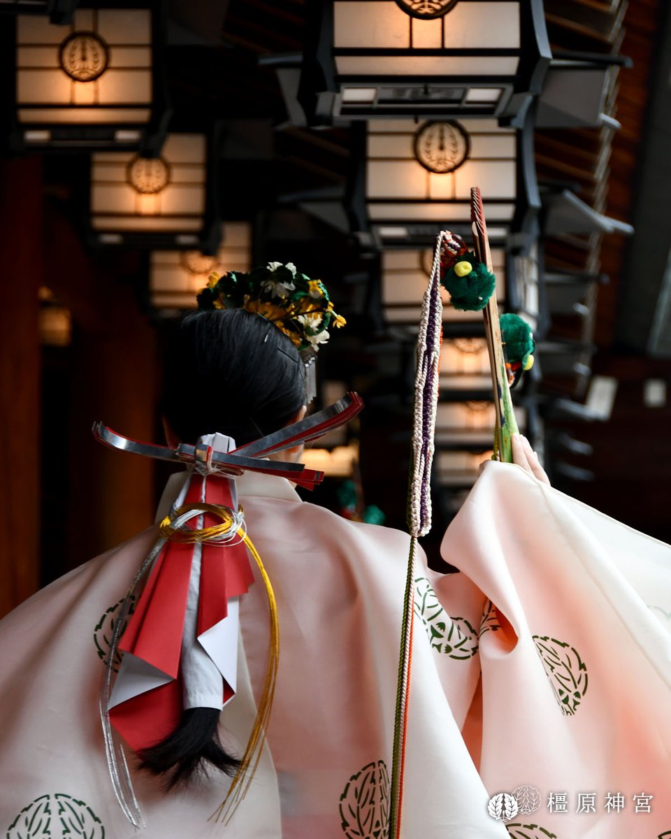 2/11（水・祝）11時より、橿原神宮で最も重要な祭典である例祭「紀元祭」を、天皇陛下のお遣いである勅使参向のもと斎行いたしました。

全国より約3,500名の皆様にご参列を賜りました。
ご参列賜りました皆様に、厚く御礼申し上げます。

#建国記念の日

▼詳しくはこちら
kashiharajingu.or.jp/news/13846.html
