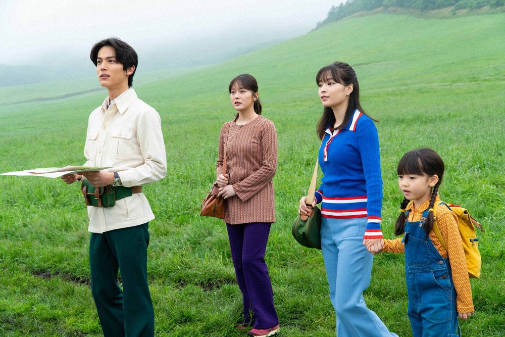 広瀬姉妹つながりで、そういや年末に「なつぞら」みた。これで3周目。

観れば観るほどめっちゃいい作品なんだけどなぜこれが酷評されてるかさっぱり分からん。出演俳優たちが美形だらけで眩しすぎて画面が見えないといった理由でダメ判定されてるんだろうか。だったらまあ分かる。