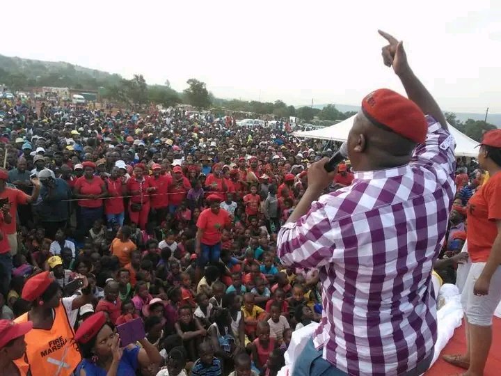 tthobela57's tweet photo. #EFFOneWay https://t.co/TjL9RSdhIk