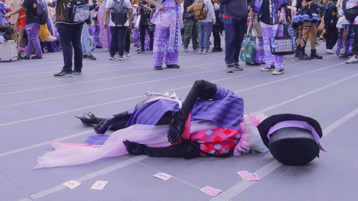 Life imitates art...
#Bettelion