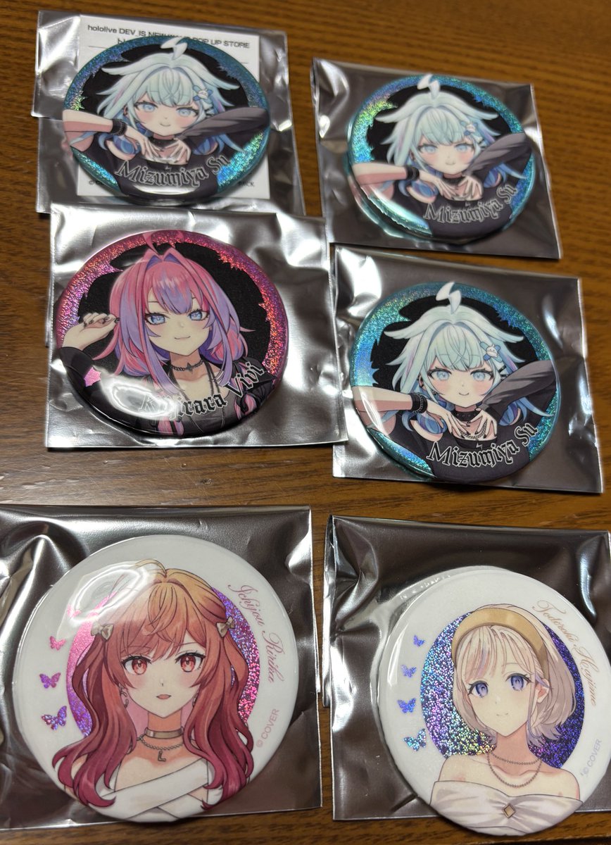 色紙買おうとしたら自分が行った時はなくてその後追加されたらしい笑