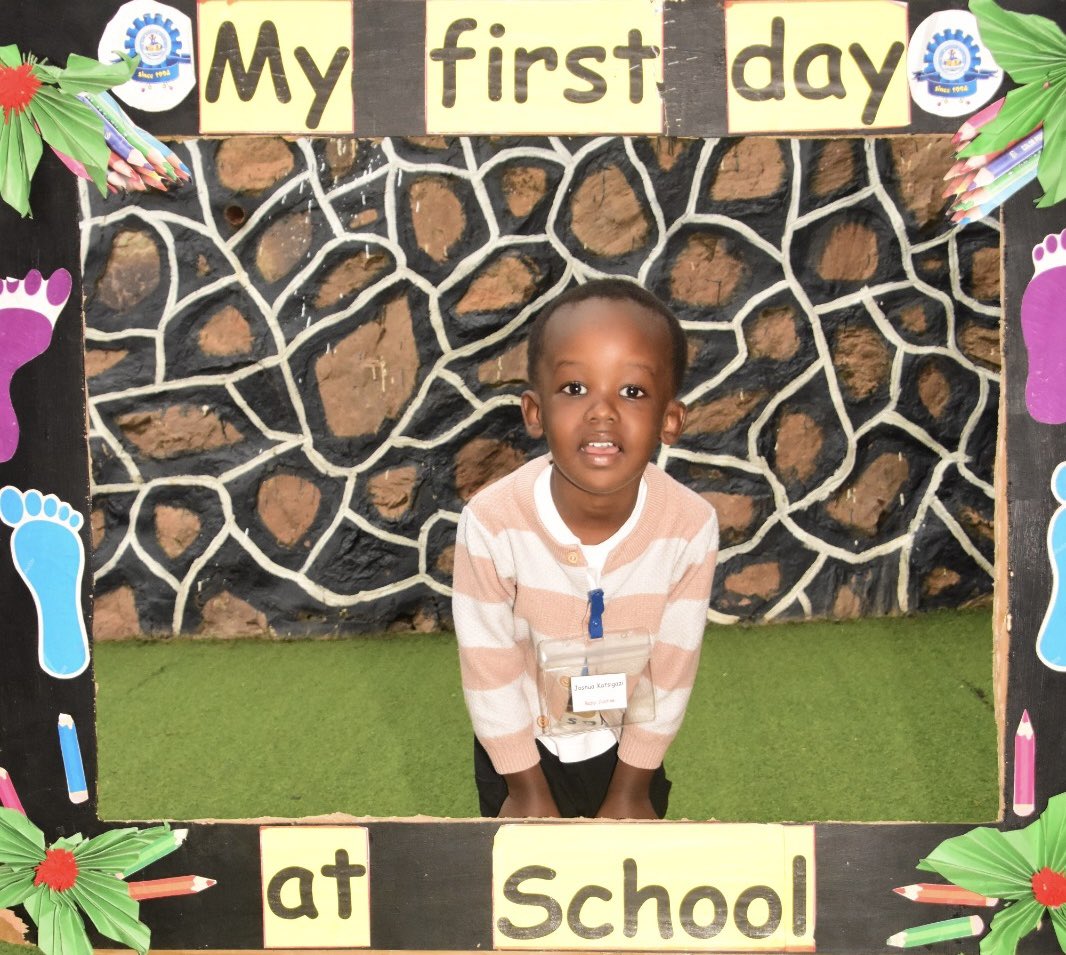 Little Cranes tweet media