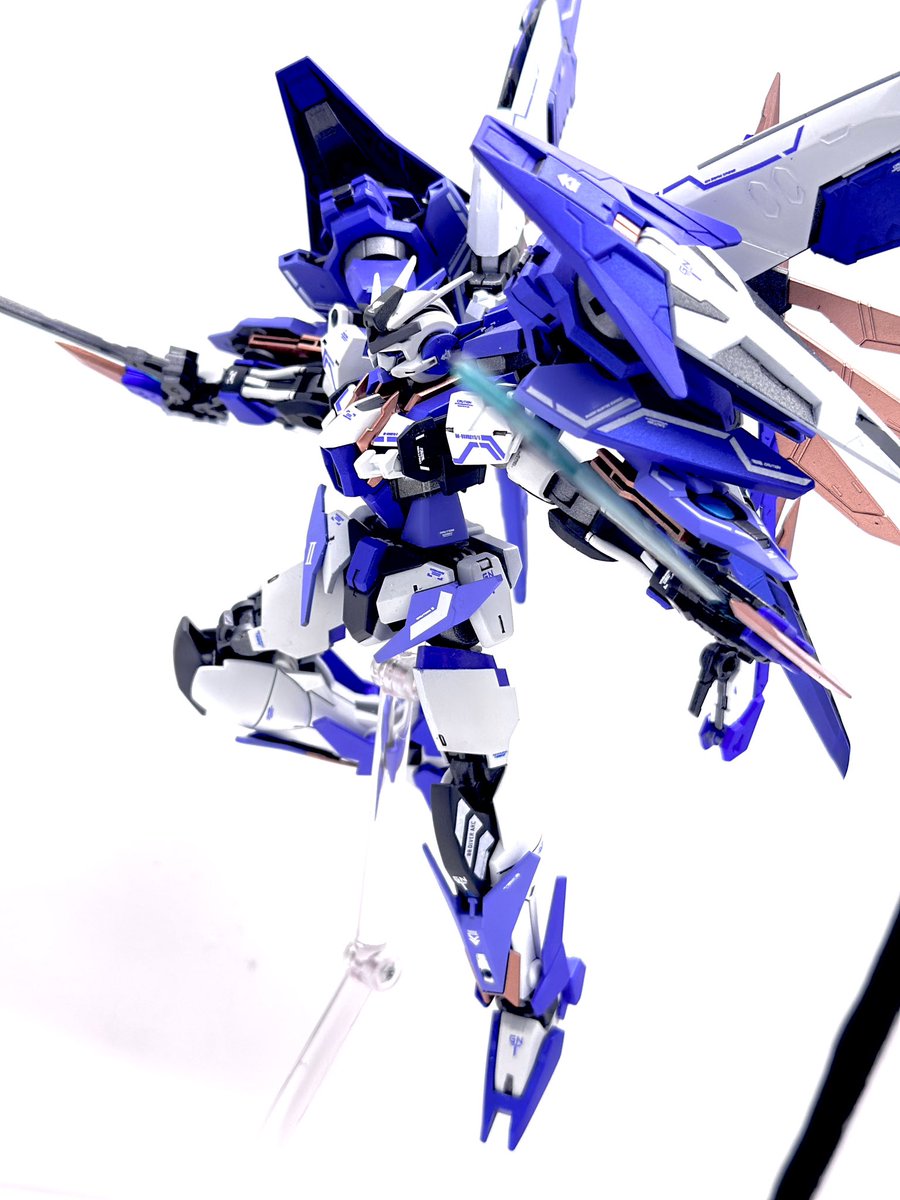 ACHcrossZ's tweet photo. #あなたのパーソナルカラー機体みせて https://t.co/a6nW26J5KL