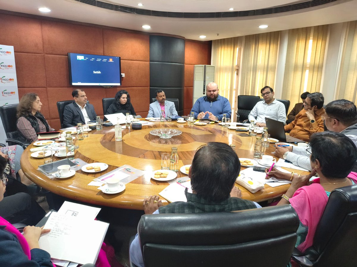 ficci_india's tweet photo. FICCI convened a meeting of the Taskforce on Platform Aggregators (Labour Law Issues) to deliberate on the Draft Social Security Rules and to hold an interaction with officials of the Dattopant Thengadi National Board for Workers Education(DTNBWED) on facilitating effective access to social security benefits for gig and platform workers.

@dtnbwed @AlOE__India