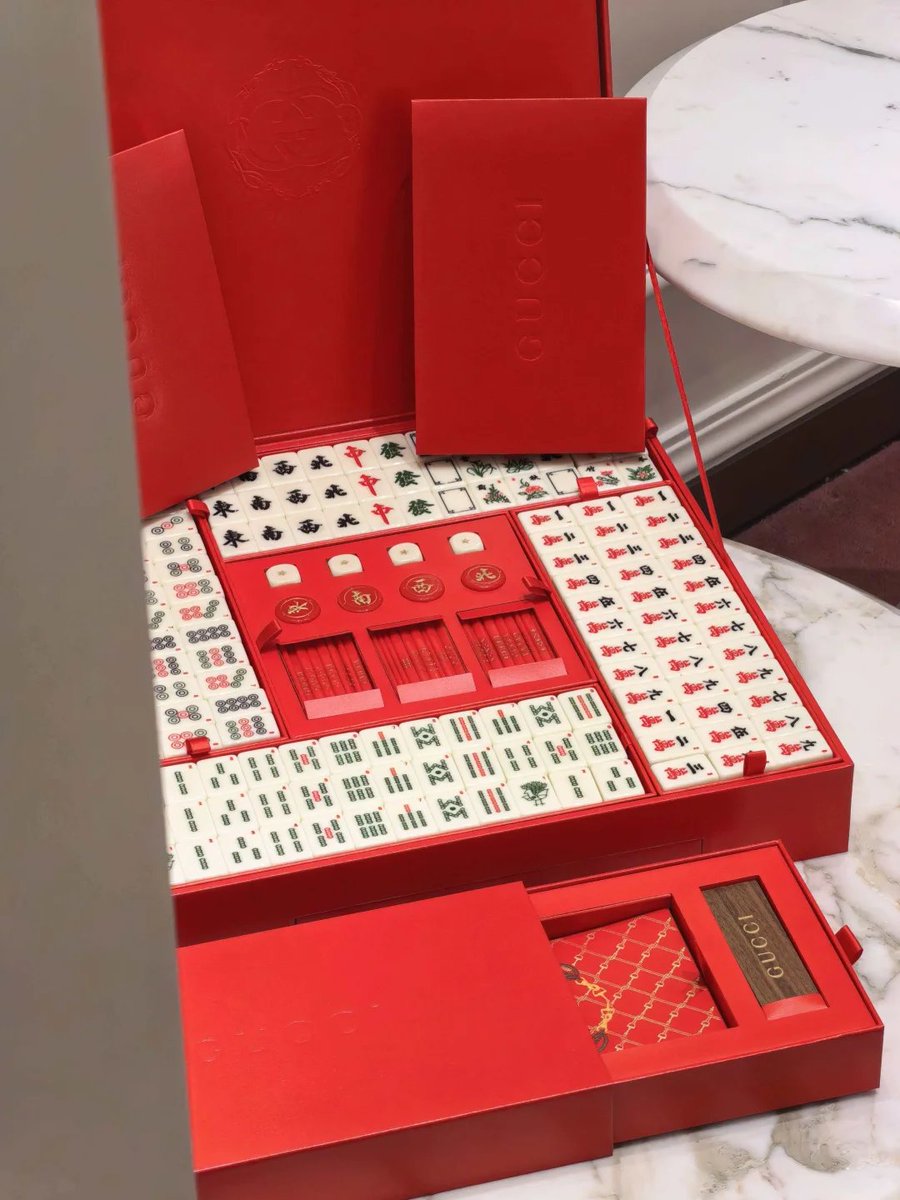 Ruby10Ru's tweet image. I'm going to start learning mahjong too!