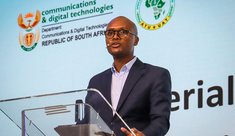 TheFocusZA's tweet photo. Thuraya-4 launches in South Africa, Space42 targets remote connectivity, with ICASA approval still outstanding.
If the licensing and pricing land cleanly, this could extend coverage for mining, maritime and emergency use cases, but the regulator’s decision will determine what can be sold, to whom, and how fast it scales.

5 Things you need to know 👇