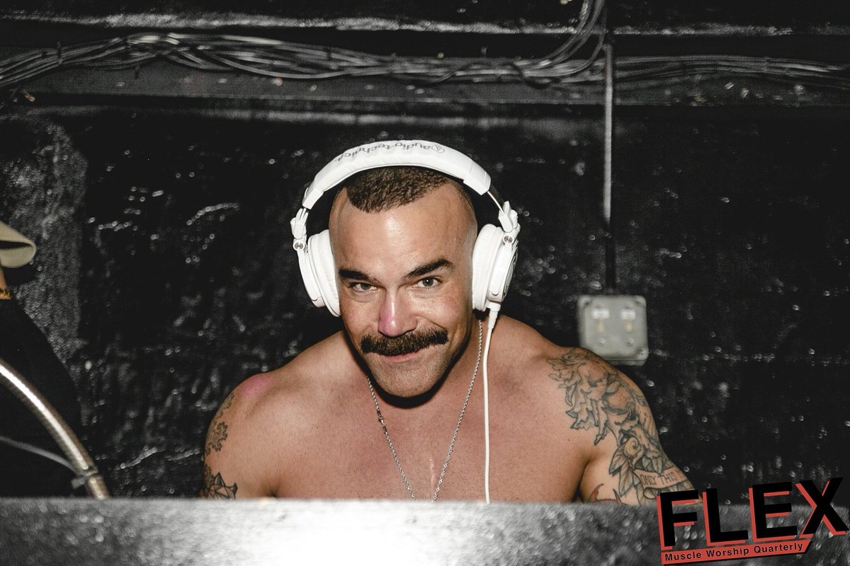 Flex Party tweet media