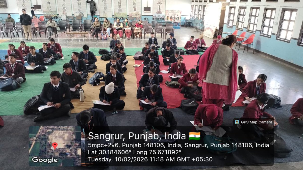 jnvsangrur's tweet photo. "Prerna Utsav at PM SHRI SCHOOL JNV LONGOWAL SANGRUR was a huge success!💡Students showcased their talents in essay writing ,drawing & more. Proud of our students & colleagues for making it happen! #PrernaUtsav #NVS #JNV #JNVLONGOWAL
#MinistryOfEducation #nvsrochd https://t.co/CtvoQLTFgG