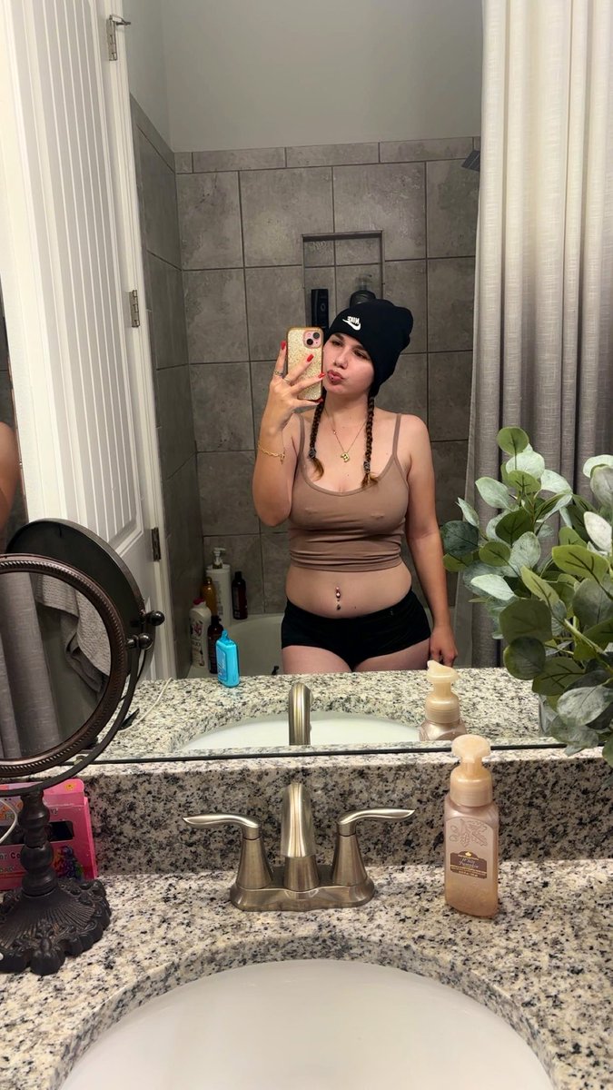 EmGem🕷 tweet media