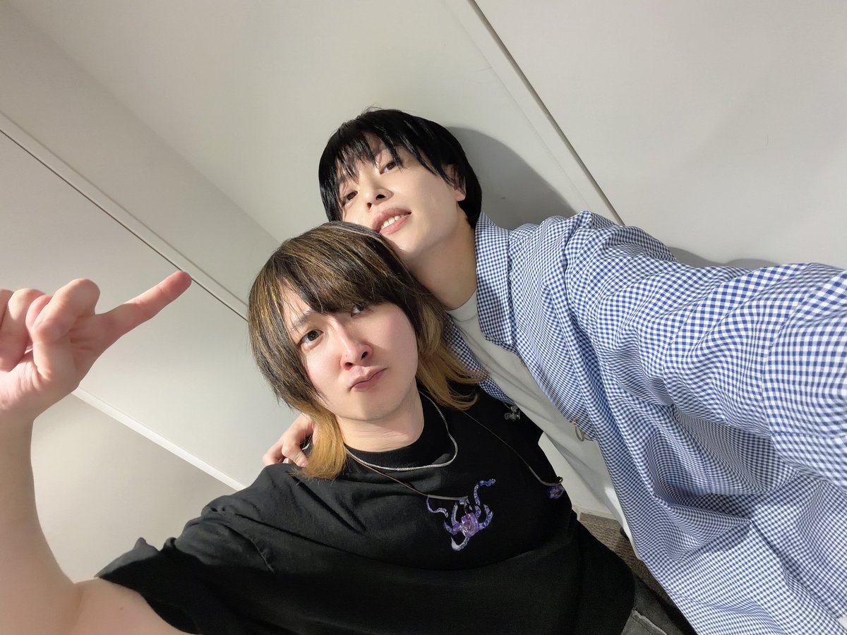 DrummerAtsuYuKi's tweet photo. 煮ル果実
『HOUSE PARK 2026』
第一部“ハーヴェスト∞”

超絶最高なテンションでドラム叩けました🔥
第二部もよろしく頼みます👊

#HOUSEPARK2026 #煮ル果実 https://t.co/C2UEGoReDW