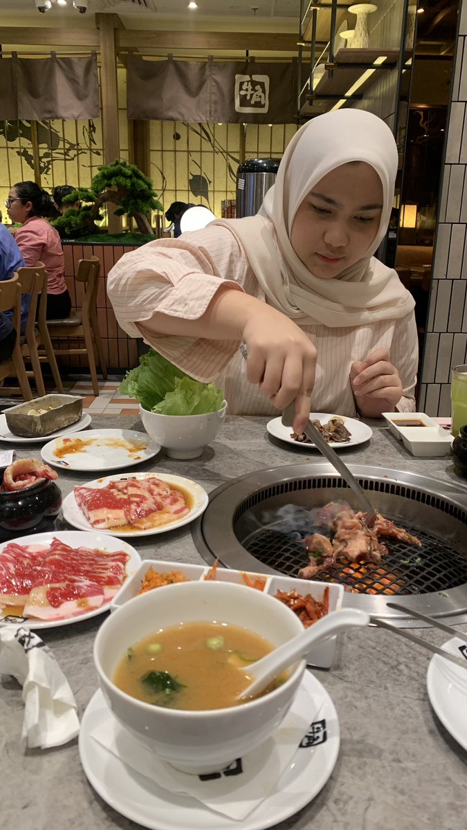 sar🍣 tweet media