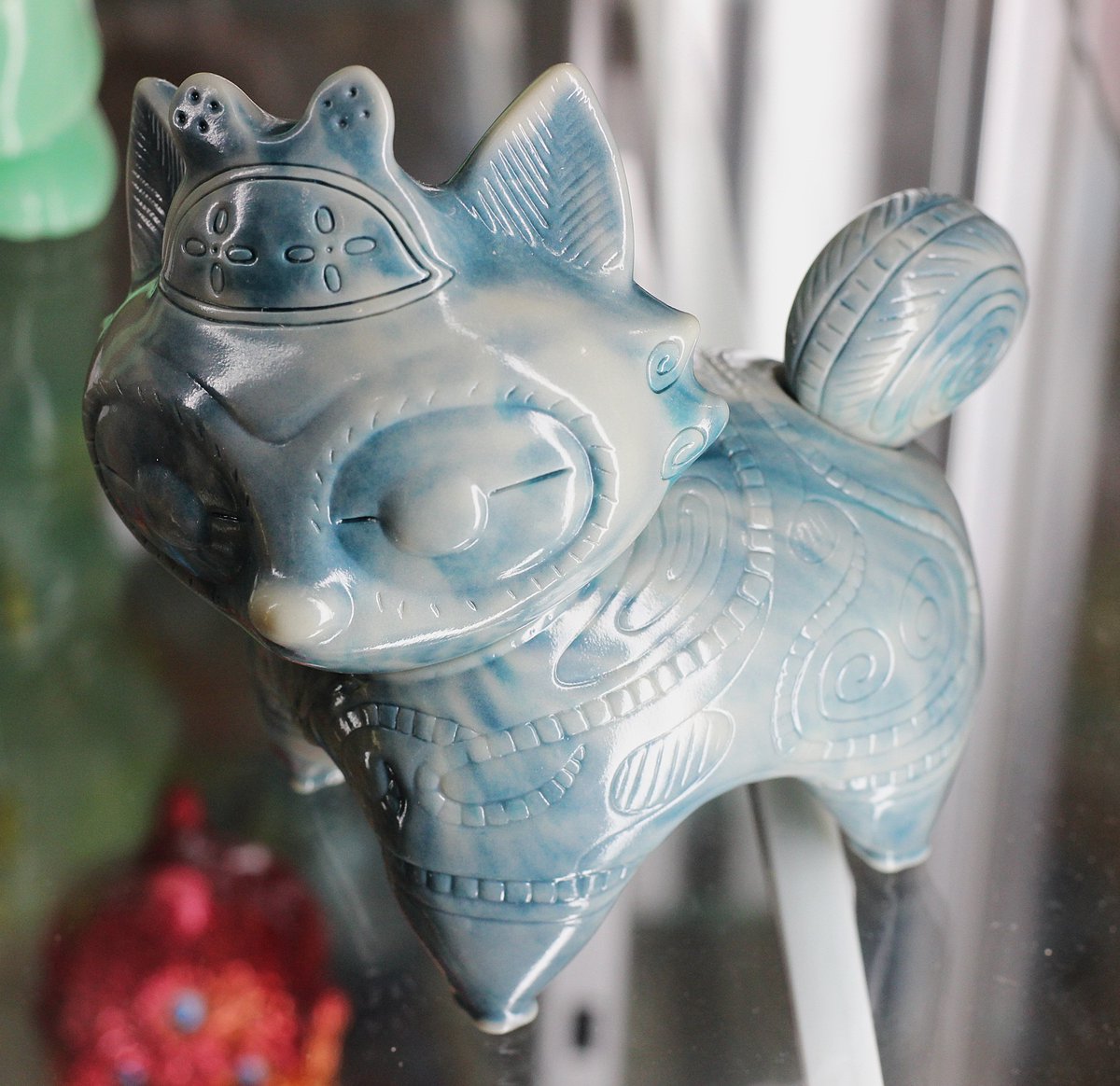 妄想工作所 さんより 小技が効いた ソフビドッグゥ5種 チョコ 翡翠