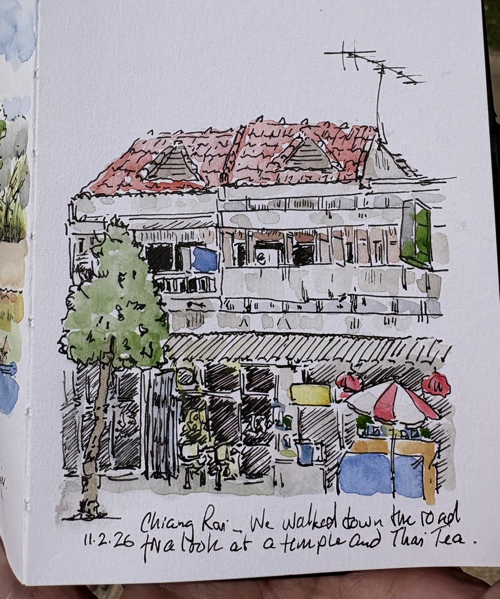 RolandN's tweet image. We went for a walk and a sketch around the back streets of Chiang Ria.  Stopped here for some Thai Tea. 

#sketch #art #urbansketch #art #Thailand