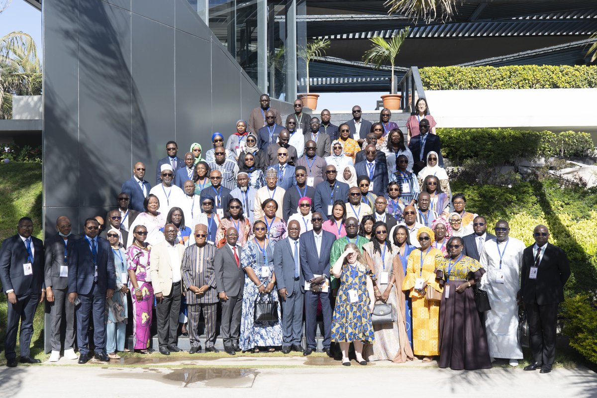 FP2030NWCA tweet media