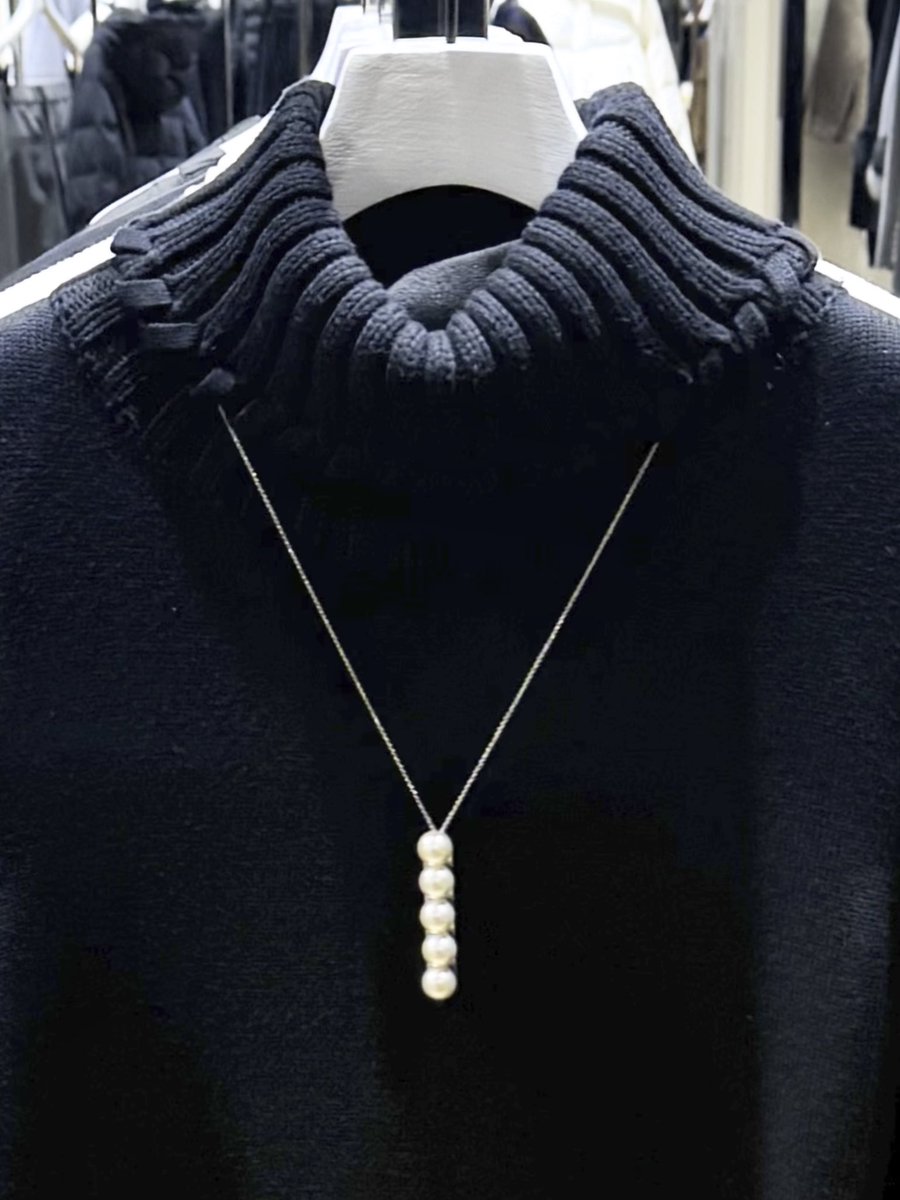 U1万円できれいめ派にお勧めのネックレスをお探しなら「アベニール