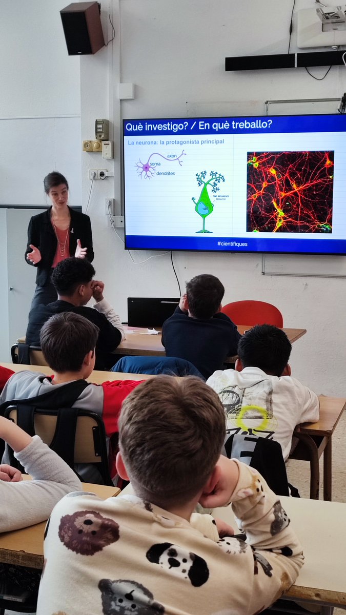 AliceLouail's tweet photo. Molt contenta i orgullosa d'haver participat en aquesta edició de #cientifiques2026 de la @fcri_cat pel #11F Dia Internacional de la Dona i la Nena en la Ciència. 👩‍🔬♀️
Gracies als profes i als alumnes de 1r ESO de l'escola @ImmaVedruna💜 https://t.co/vtojwM93mn