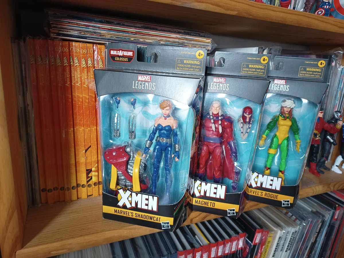 atuagb's tweet photo. @NervionComicCon La grapa no la pillé, porque estaba a otras, pero si pillé el coleccionable de planeta...😅🤪 https://t.co/9frVfHluqT