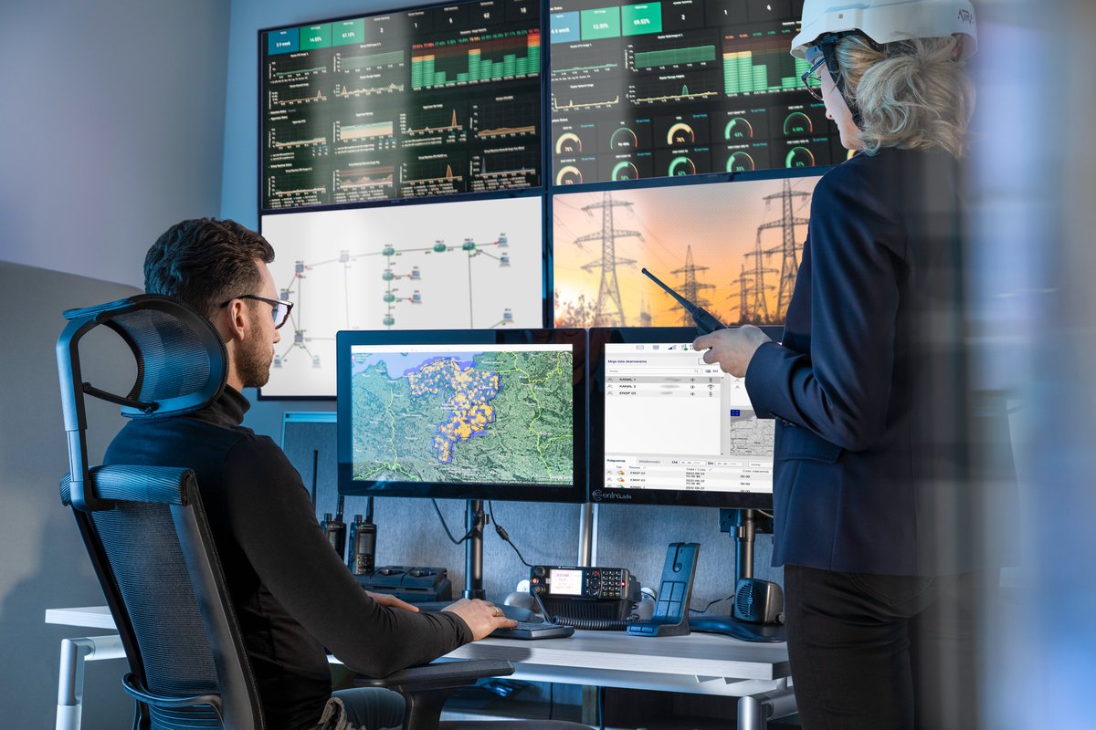 EnergaSA's tweet photo. ⚡️ Pomorski Urząd Wojewódzki w #Gdańsk.u przedłuża współpracę z #Enspirion Grupa #Energa. System #TETRA nadal zapewni bezpieczną i stabilną łączność, wspierając działania służb oraz bezpieczeństwo mieszkańców Pomorza. Więcej 👉https://t.co/tzDy0IIQNE 
#EnergaWłączaPrzyszłość https://t.co/06A54DQEFi