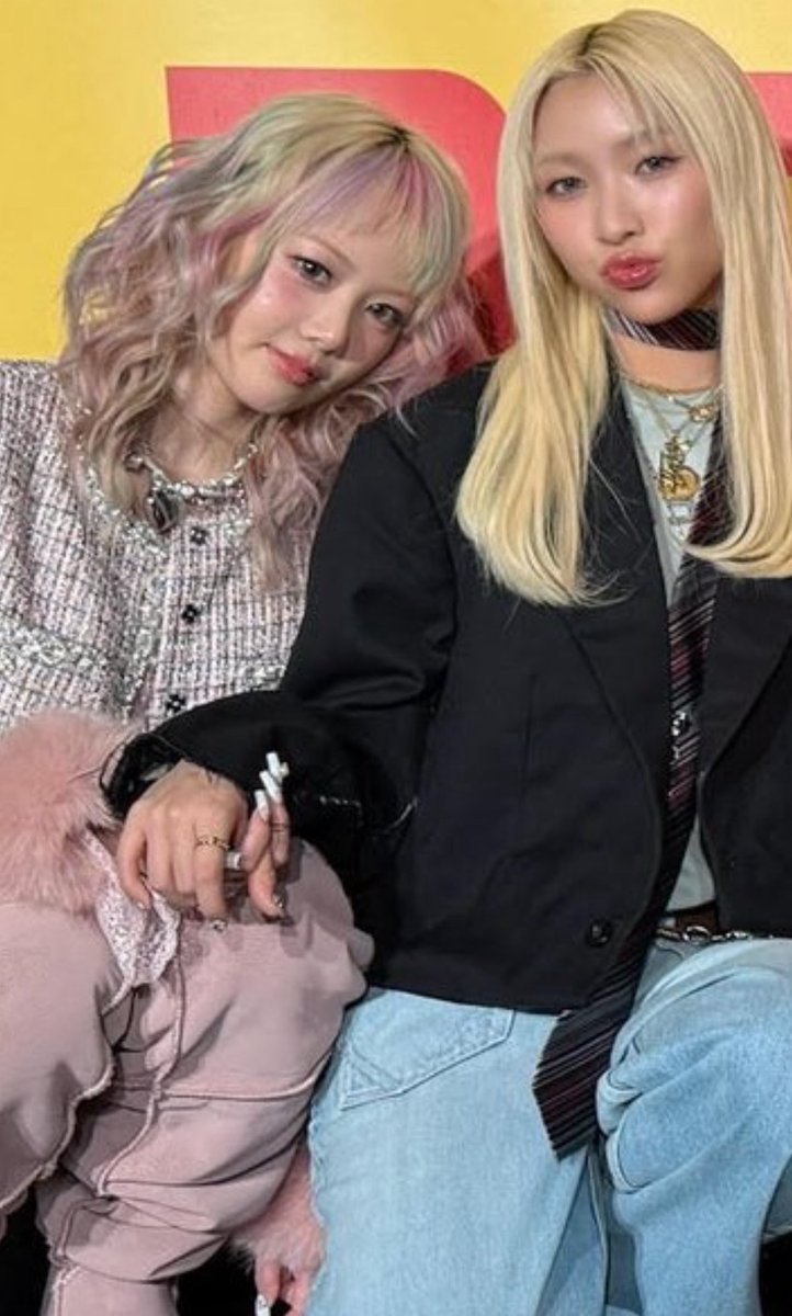 deesuke_alphaz's tweet photo. MAYATAAAAAAAAAAA
手と手ががががががががががが
指と指ががががががががががが語彙力ちぬ
#XG #HINATA #MAYA #MAYATA https://t.co/TSuxNkY6qY