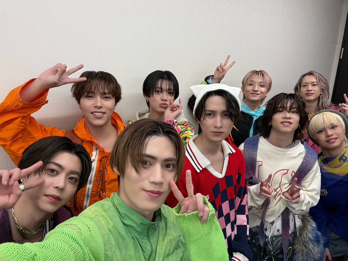 buddiis's tweet photo. ／
『#THISISBUDDiiS 』リリイベ
ありがとうございました✨
＼

「#KISSYOU」にちなんで、
 #ダチョウ倶楽部 (@dachoclub33)さんにお越しいただきました！！

たくさんの笑顔に包まれ
最高のリリース日になりました🙇🏻‍♂️
本当にありがとうございました！
ヤー🫲🫲

#BUDDiiS出航
#BUDDiiS #バディ https://t.co/LsV8DKDCwU