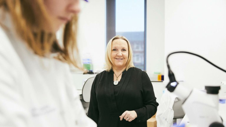 Graham Holland 🐝 tweet media