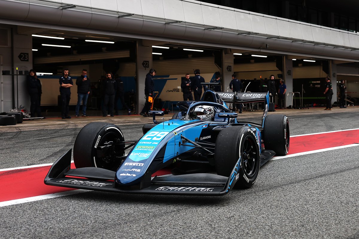 Three more hours of running coming right up 🤩

Keep up to date with the live blog 👉 fiaformula3.com/Latest/1fNtP2y…

#F3 #F3Testing