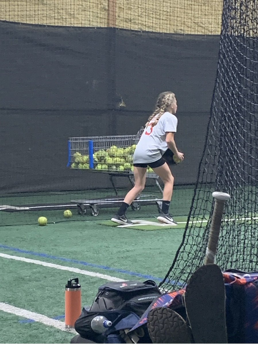 Aly Stier tweet media