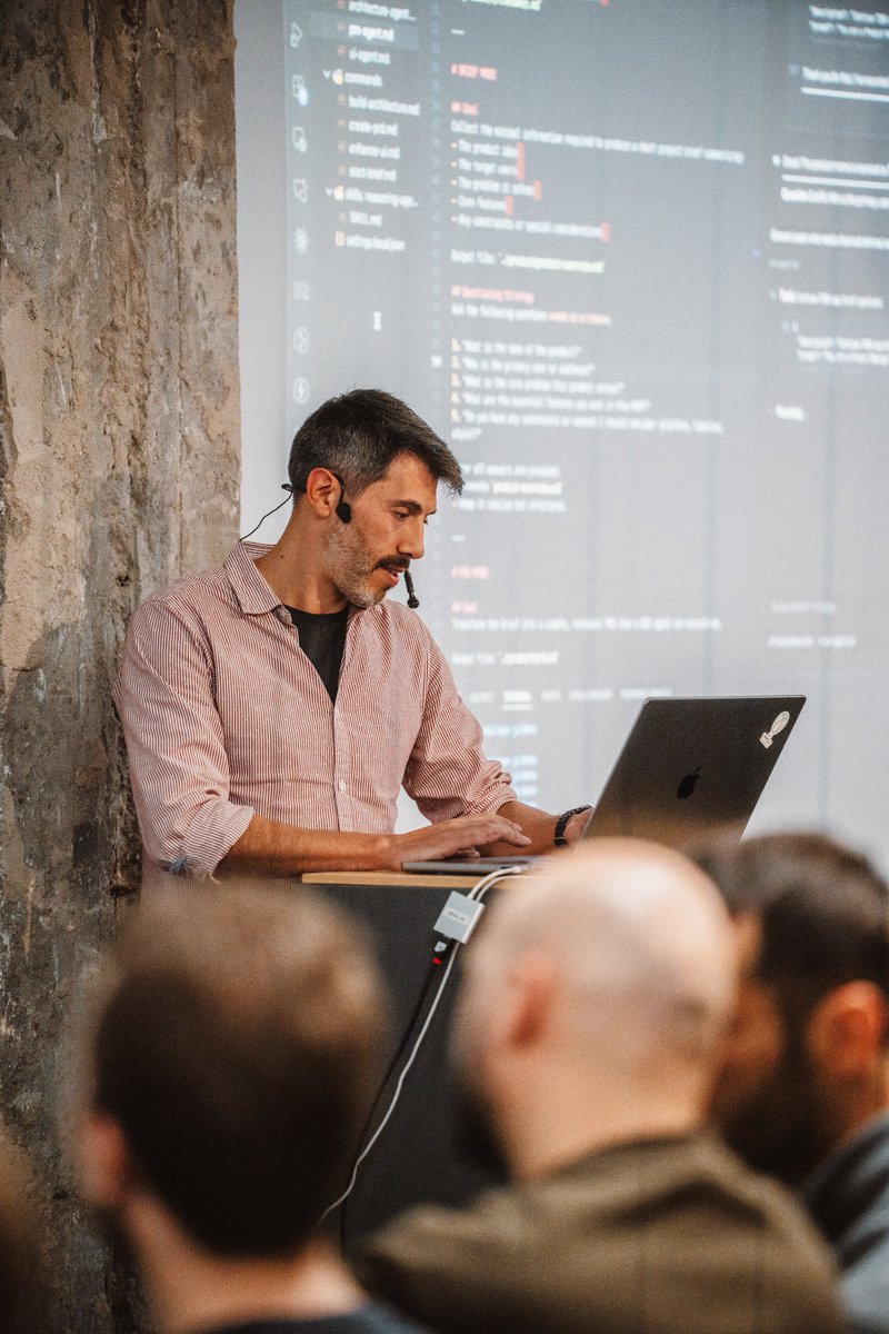 OPO.network tweet media