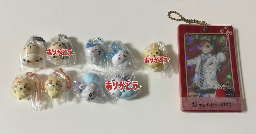 mutiko_4159's tweet photo. 交換　ロリポップチャーム　マスコットつきビスケット　ちいかわ寿司　フィギュア　手作りおやつチャーム　平成女児チョコ

譲　ハチワレ/うさぎ/モモンガ/ラッコ/古本屋

求　同種ちいかわ(1・4枚目のみくりまんじゅうも

郵送
ID付き画像提示
1、4枚目はラッコ、シーサー含むお取引のみ https://t.co/51FZtXF0Po