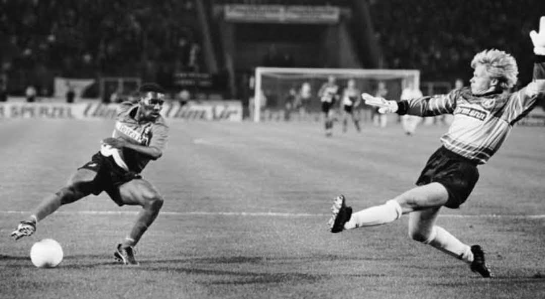 “I never knew I was black until I moved to Europe."—JayJay Okocha🇳🇬

"This is a true story about r@c¡sm. When I first got to Germany, Europe, the rate of r@c!sm there was very high. I never knew I was black till I moved to Europe and so I thought of a lēgal way to pay them back.