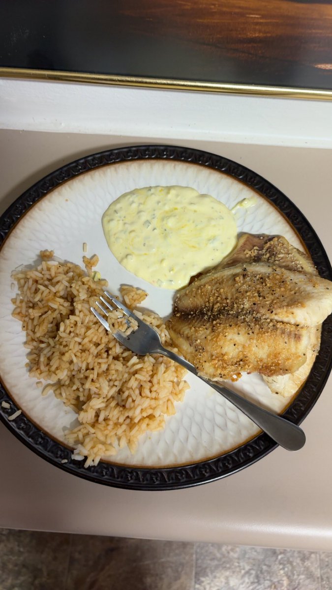 BrysonWink's tweet photo. @stardears I got broken up with by my toxic ex last year and spent 7 months trying to repair that feeling of being with someone. Every single one of the women i met last year used me for attention or money and then ditched me. So i learned then women are bad. But i learned to cook so 🥳. https://t.co/tqmrlnswB9