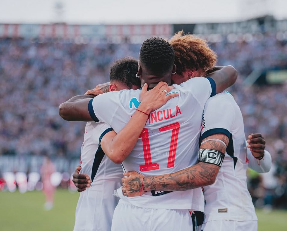 Con todo muchachos!

#ArribaAlianza