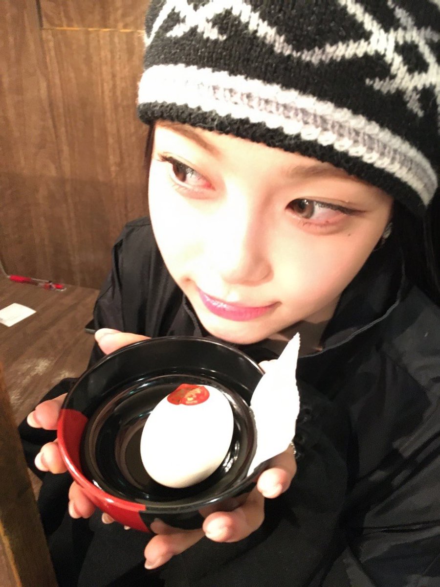 260211 위버스 포스트 #이안 #IAN 

라멘 마시쪙🍜🍥