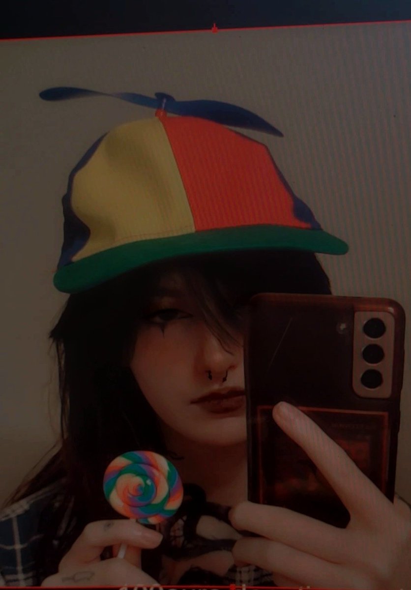 sm0ltiddym0thgf tweet media