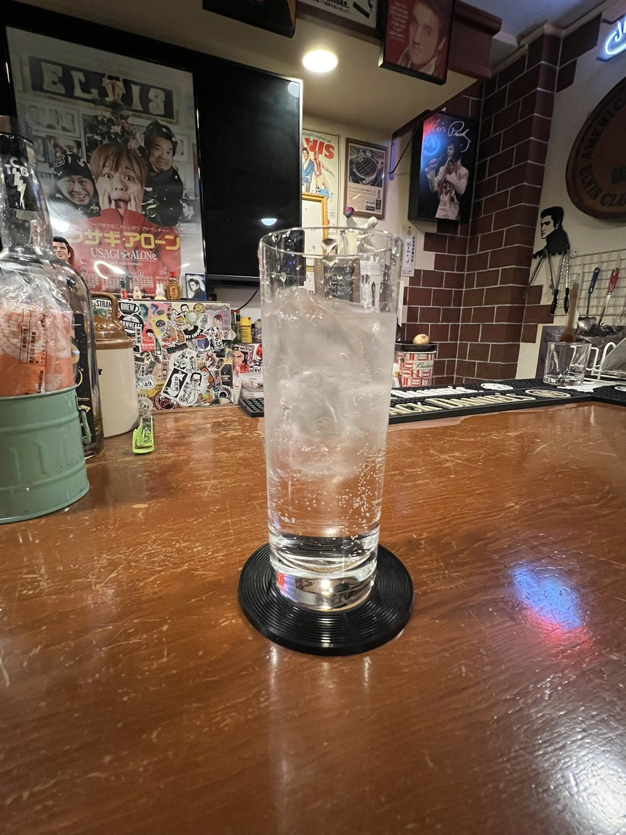 製作案件仕込み終了です。
今回もたくさんの人に助けてもらってなんとか間に合いましたー！

久しぶりに道頓堀のUSAGIで楽しいお酒の時間をいただきました♪