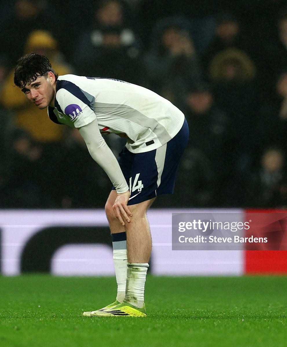 ShirtlessPL's tweet image. Archie Gray