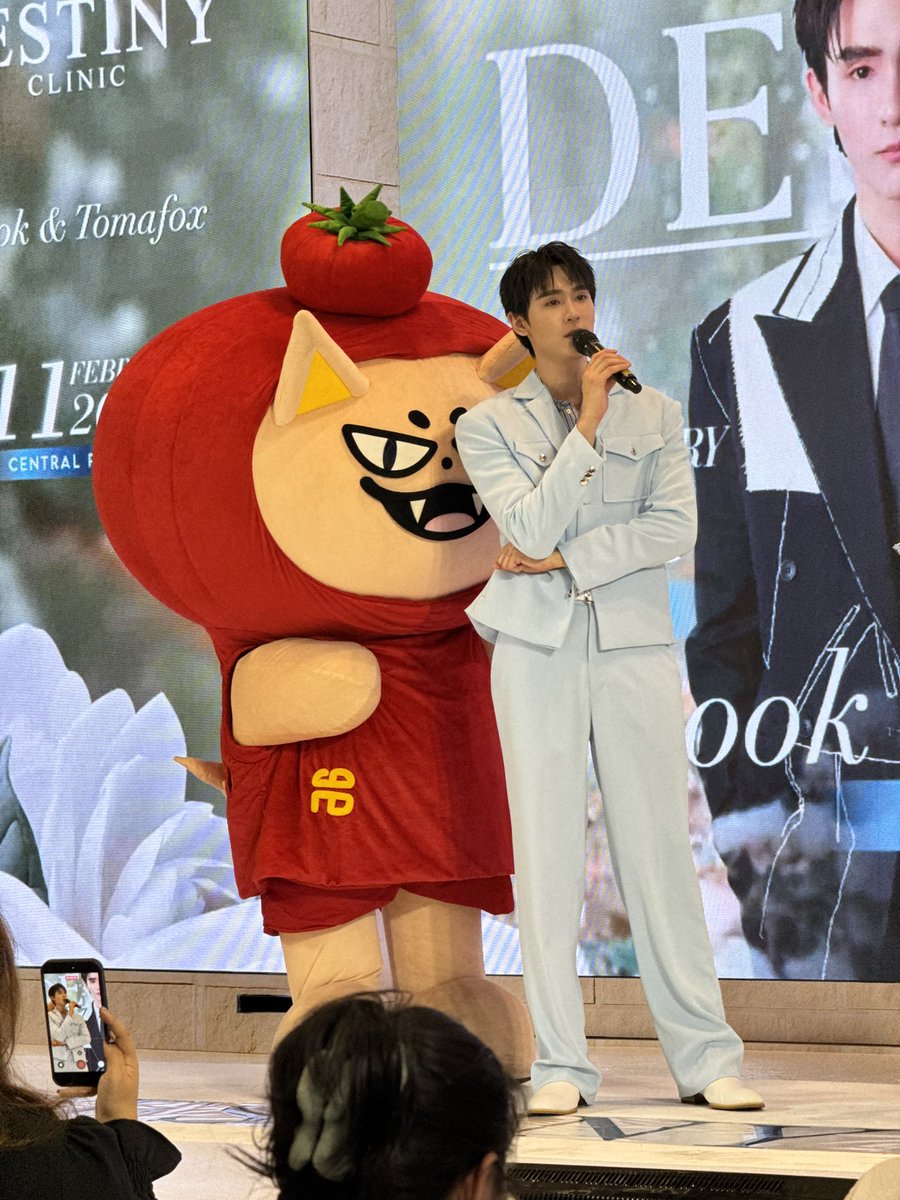 ตัวติดพ่อๆ ตลอดเลยยย🥹
 
#CentralPinka #เซ็นทรัลปิ่นเกล้า 
#DestinyclinicxBookTomafox
#kasibook #TOMAFOX