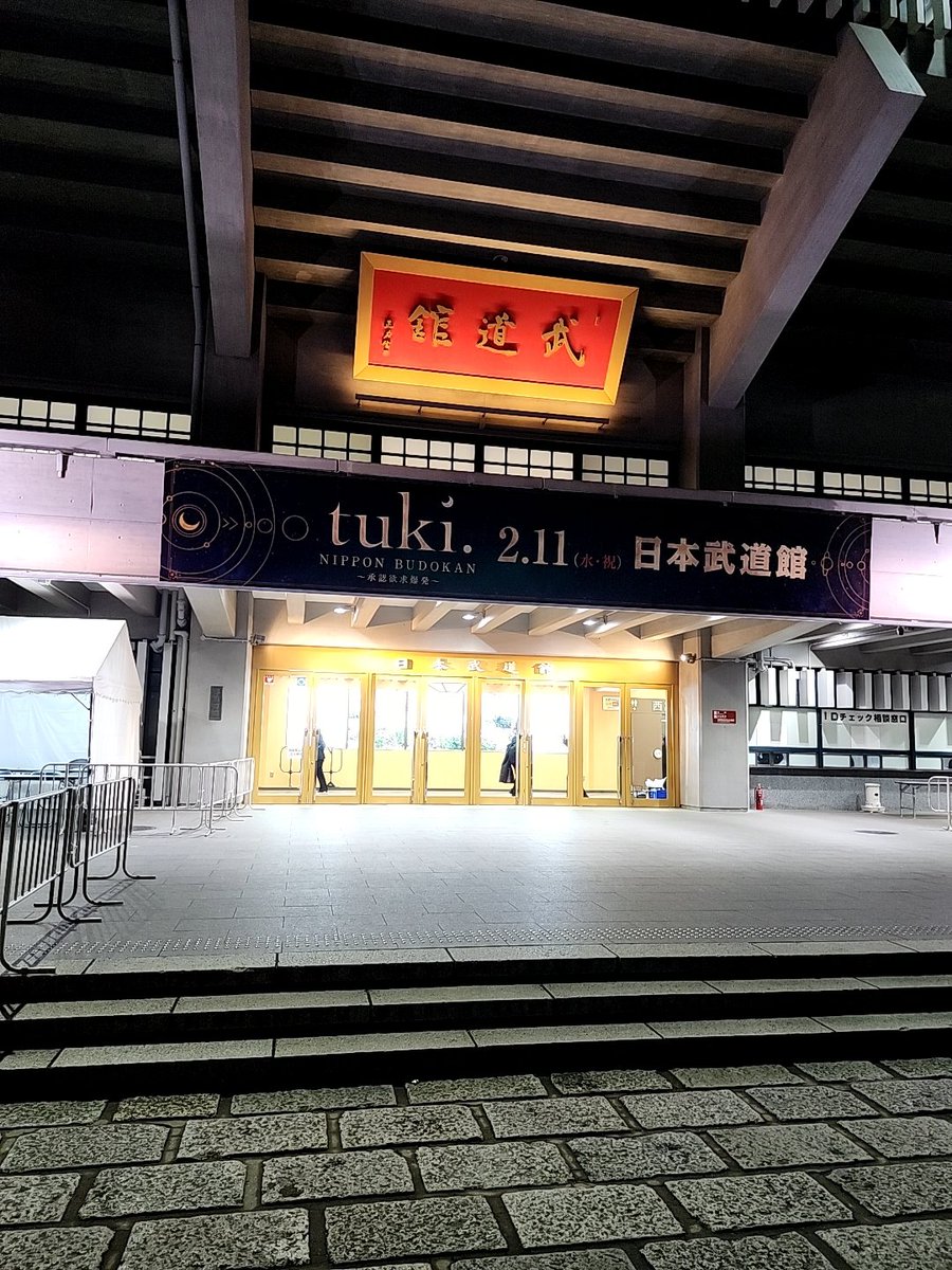 マーク tweet media