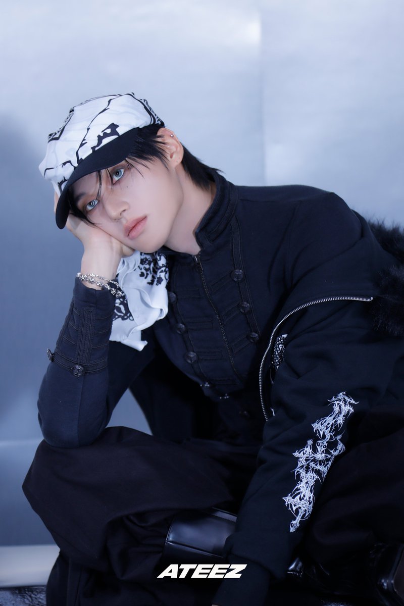 ATEEZofficial's tweet image. [📢] Listening Party on STATIONHEAD

Special photo of #WOOYOUNG for ATINY🎧

Don't miss ATEEZ's listening party on
@STATIONHEAD

⏰ Today, 11AM (KST) / 9PM (ET)
🔗 stationhead.com/ateez

#ATEEZ #에이티즈
#GOLDENHOUR #GOLDENHOUR_Part4 #Adrenaline
#AdrenalineListeningParty