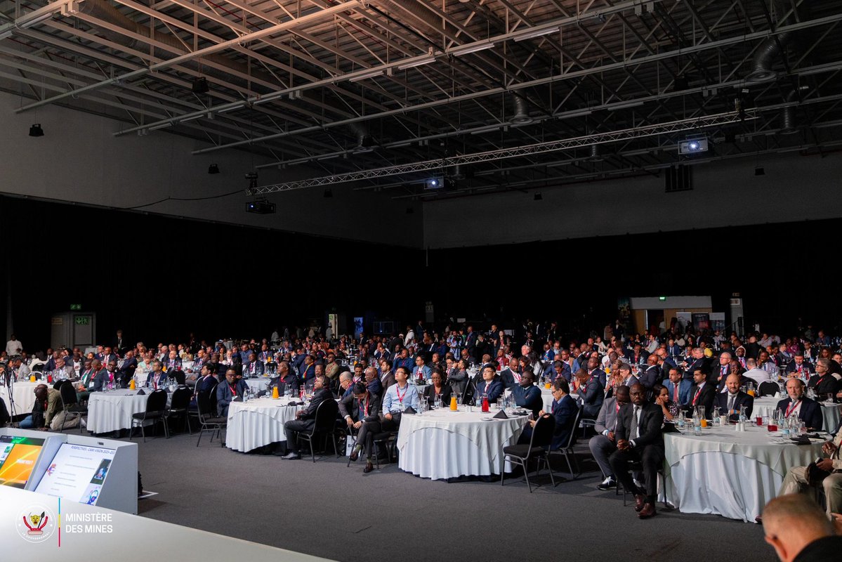 #RDC_MINES | 11.02.2026
Ce mercredi, à Cape Town (Afrique du Sud), lors de <a href="/MiningIndaba/">Mining Indaba</a> 2026, la République Démocratique du Congo a organisé sa conférence-déjeuner « DRC BREAKFAST », placée sous le thème :
« Chaînes de valeur mondiales : l’argument économique en faveur des