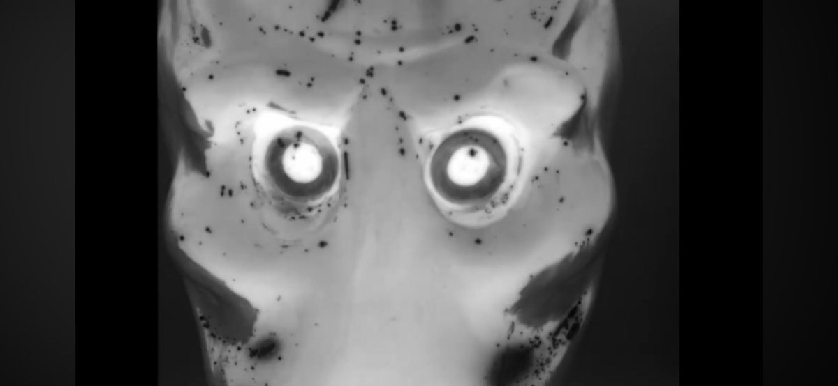 ウルトラQの元ネタにアウターリミッツっていうアメリカの特撮ドラマがあったのね、ここら辺のビジュアルは今でも怖いかも