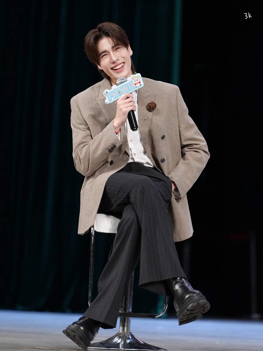 3k（3000） tweet media